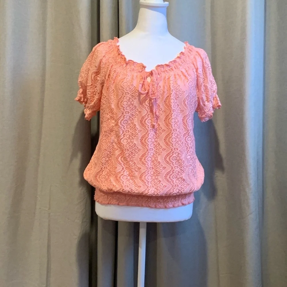NWOT - No Boundaries Pink Lace Top Size Large (11-13) - Picture 5 of 16